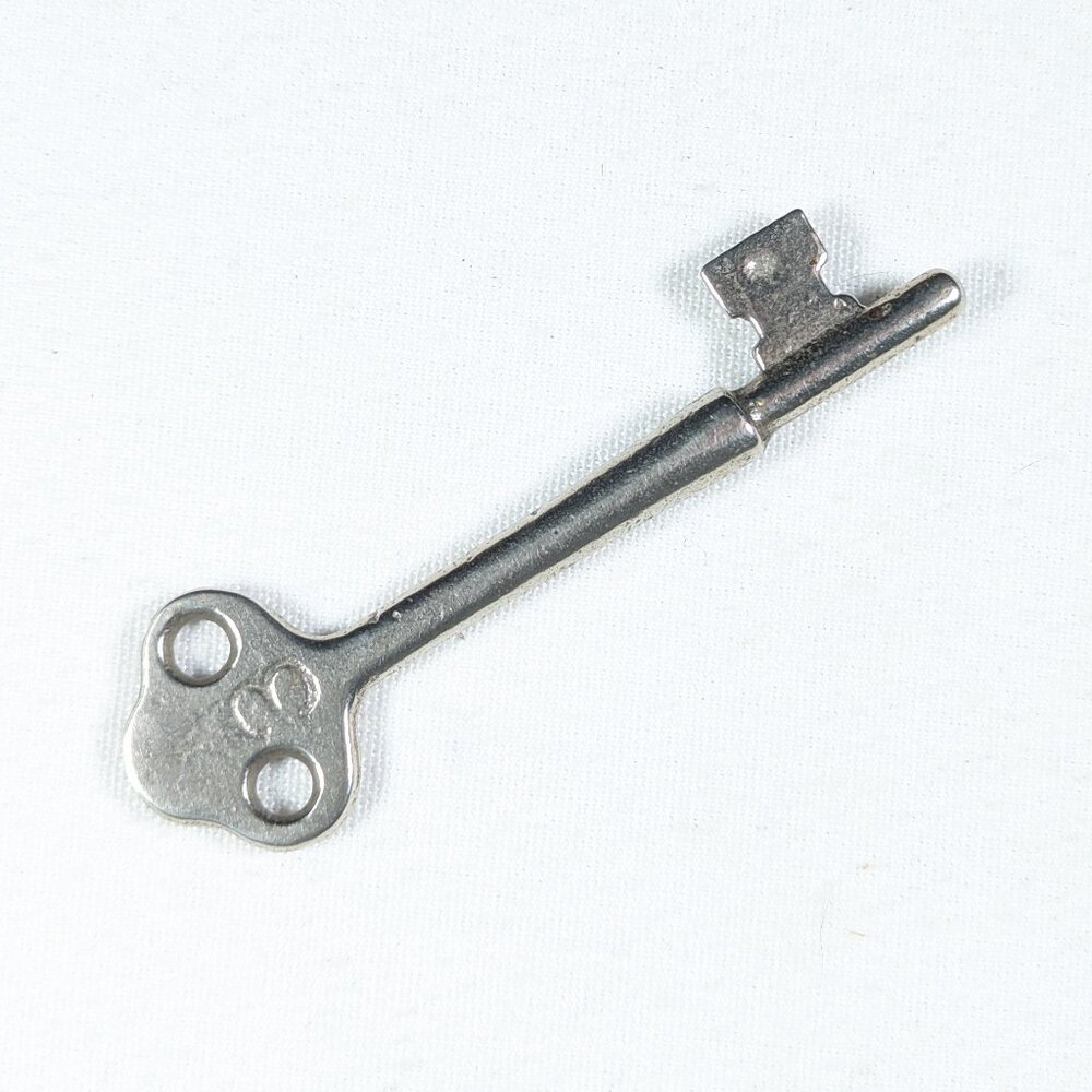 Vintage skeleton Key pendant #3, home decor, vintage latch key